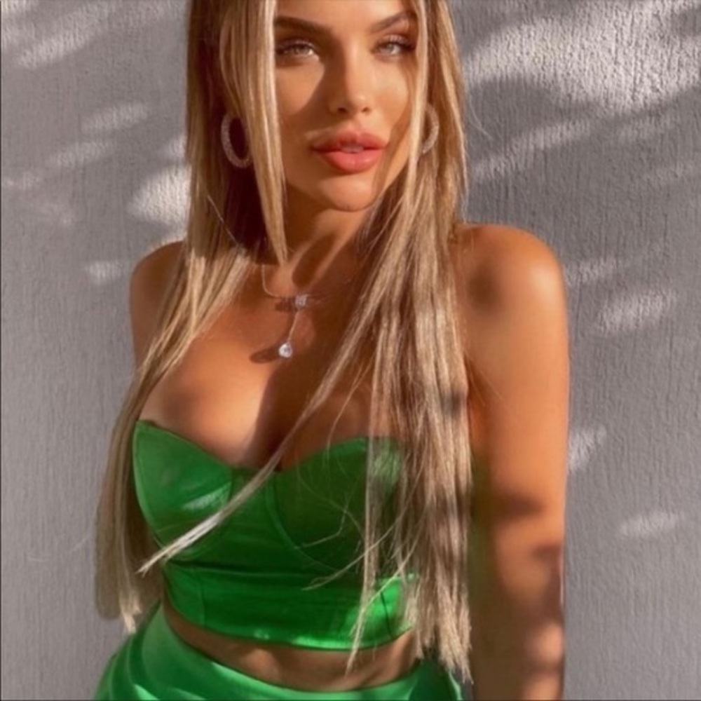 New Zara | Green Satin Effect Corset Crop Top - Picture 10 of 17